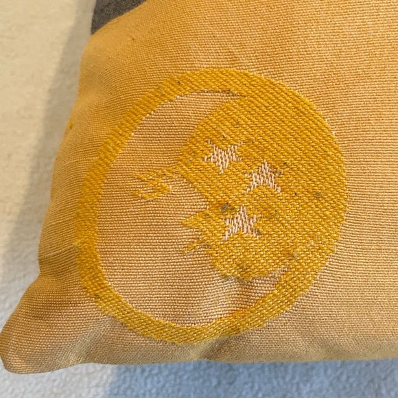 EUC Vintage Handmade Pillow Covers - Celestial Pattern Set of 2 - Picture 10 of 10